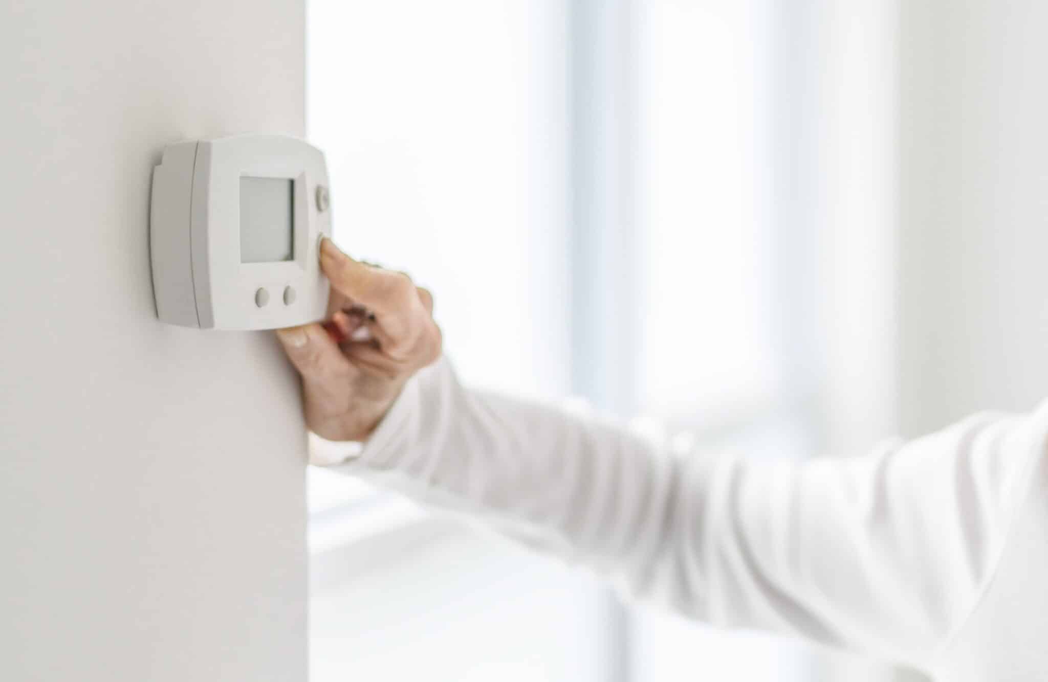 How to Diagnose and Fix a Faulty Thermostat